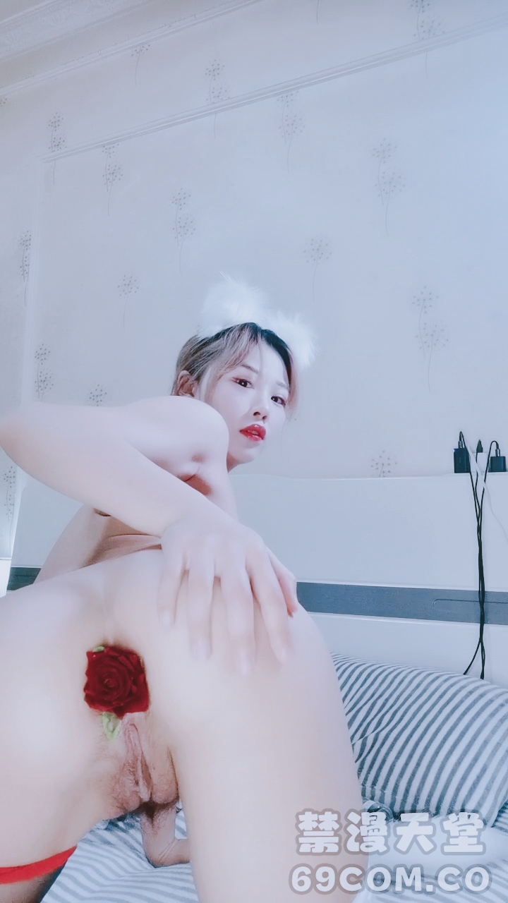 [探花]壮男约到气质小姐姐来场大汗淋漓的性爱，各种姿势都要来一次才值回票价